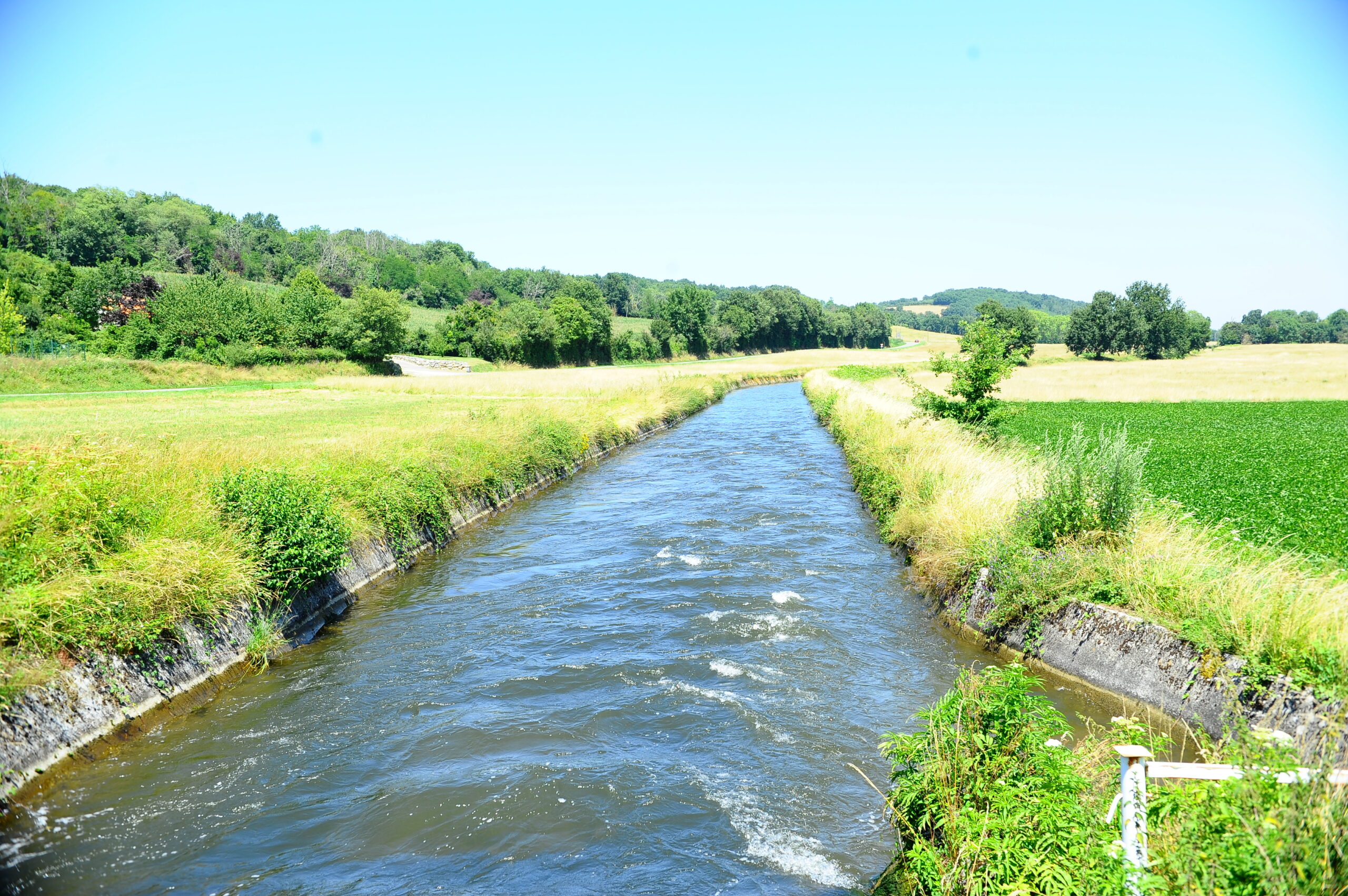 Lire la suite à propos de l’article DE NOUVELLES RESTRICTIONS DE PRÉLÈVEMENTS D’EAU SUR LA GARONNE AMONT ET LE CANAL DE SAINT-MARTORY AU 22 AOÛT 2022