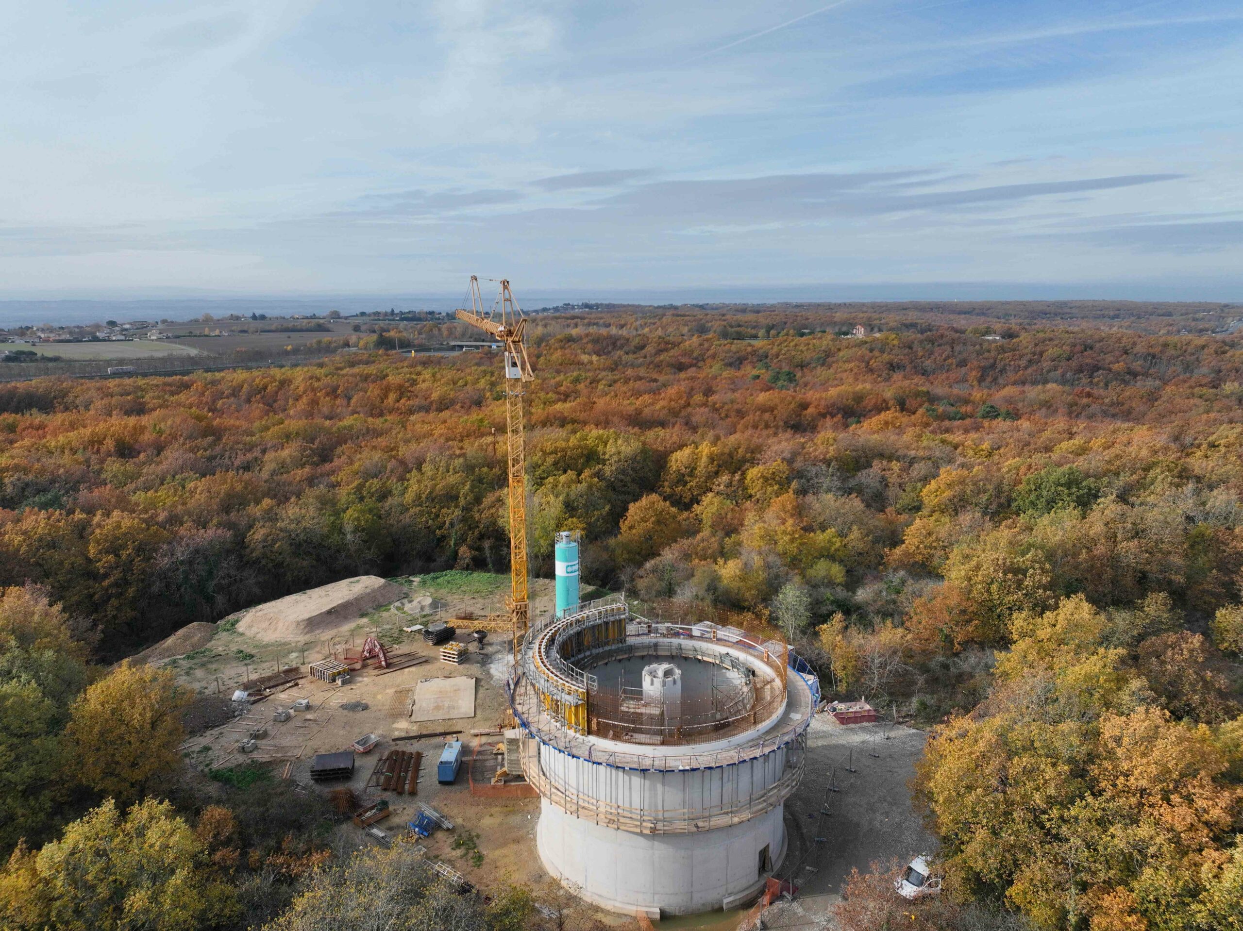 Lire la suite à propos de l’article Construction d’une unité de stockage mutuelle d’eau potable sur la commune de Castelnau d’Estretefonds